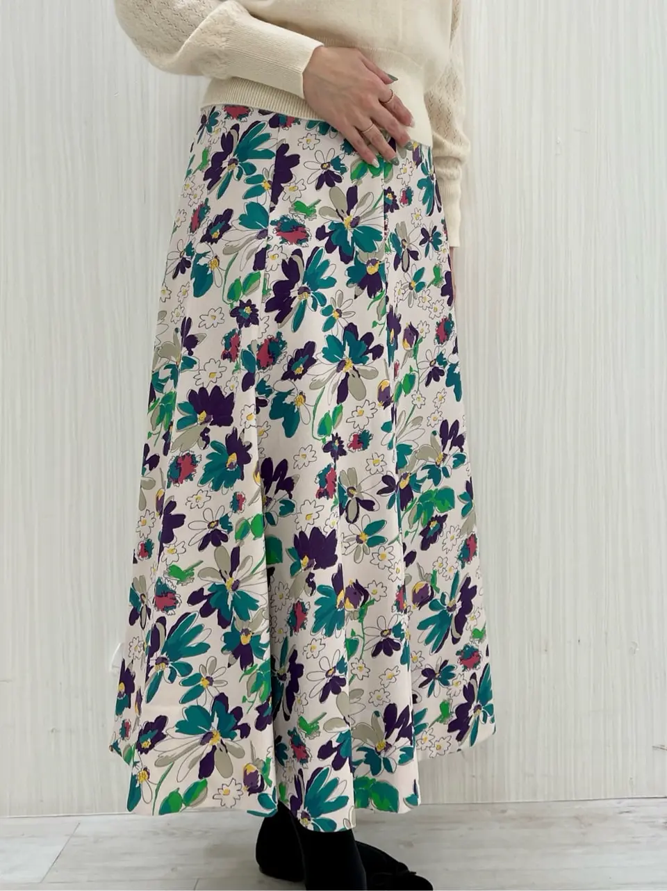 組曲 K コーディネート画像