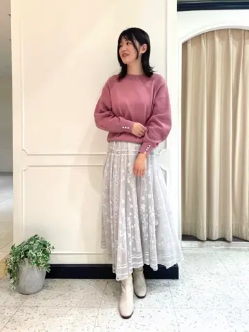 組曲 スタッフ コーディネート画像