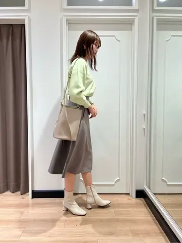 組曲 スタッフ コーディネート画像