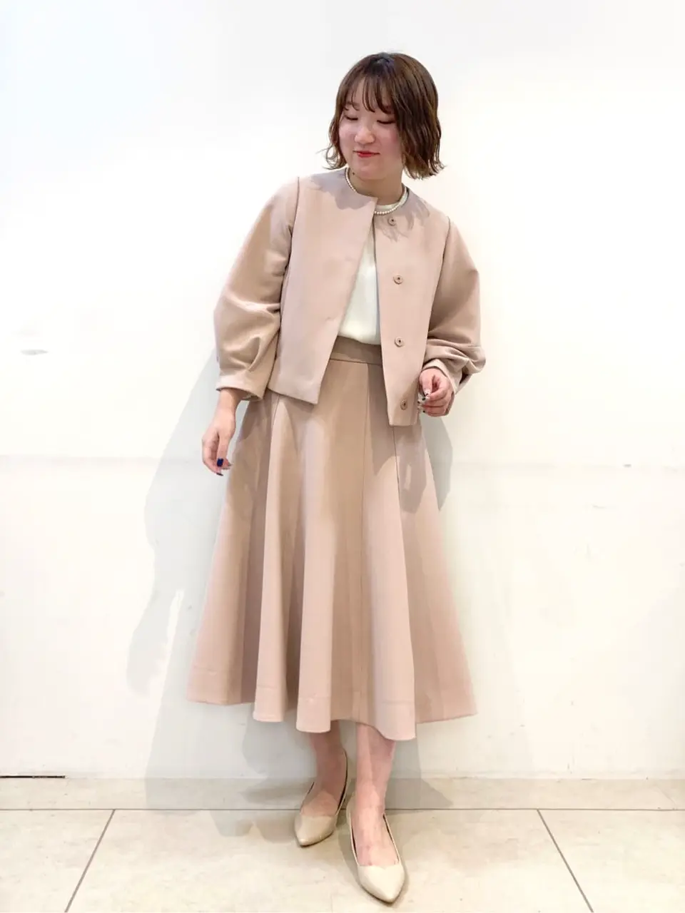 組曲 石井 コーディネート画像