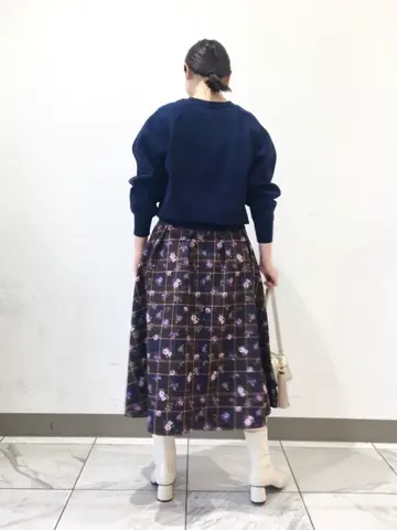 組曲 スタッフ コーディネート画像