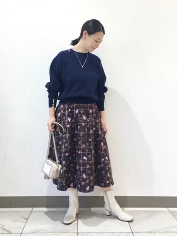 組曲 スタッフ コーディネート画像