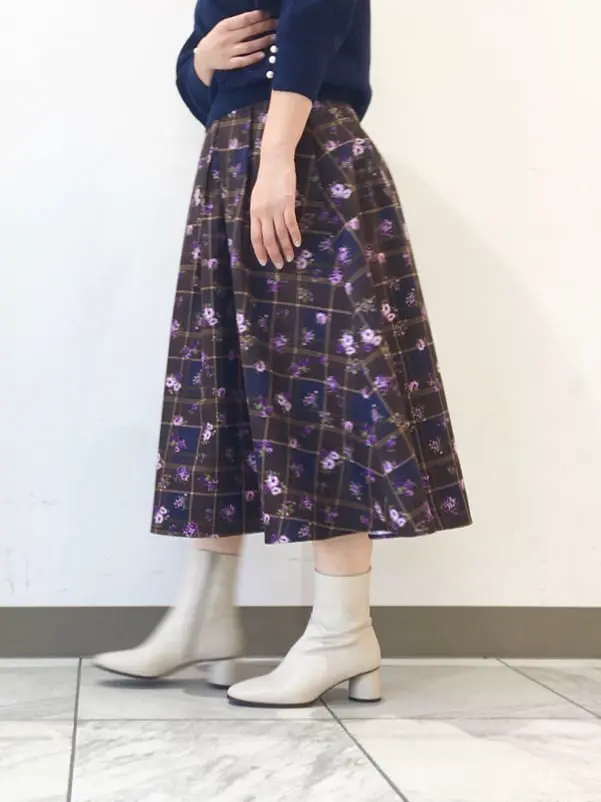 組曲 スタッフ コーディネート画像