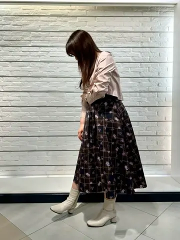 組曲 スタッフ コーディネート画像