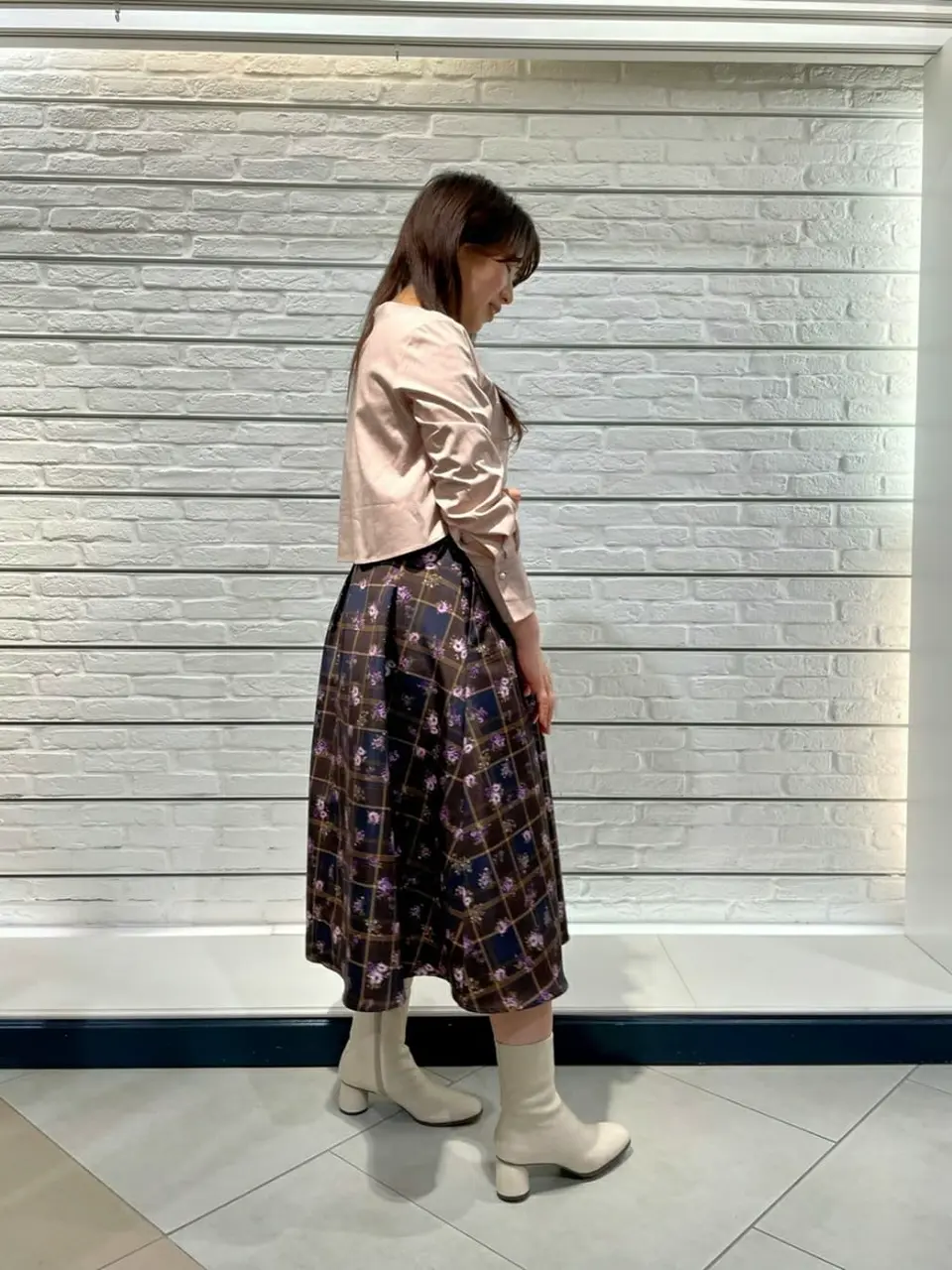 組曲 スタッフ コーディネート画像