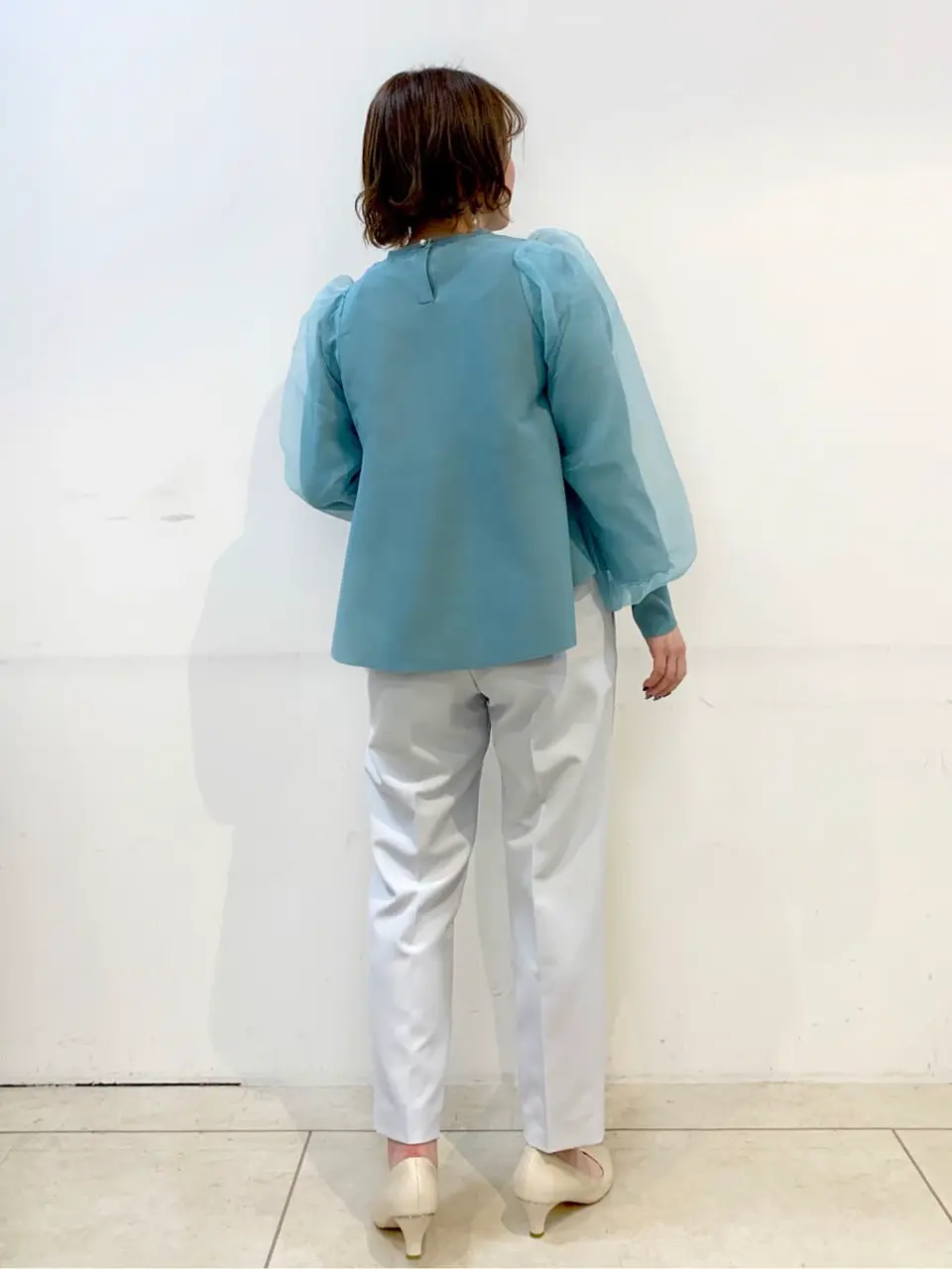 組曲 石井 コーディネート画像