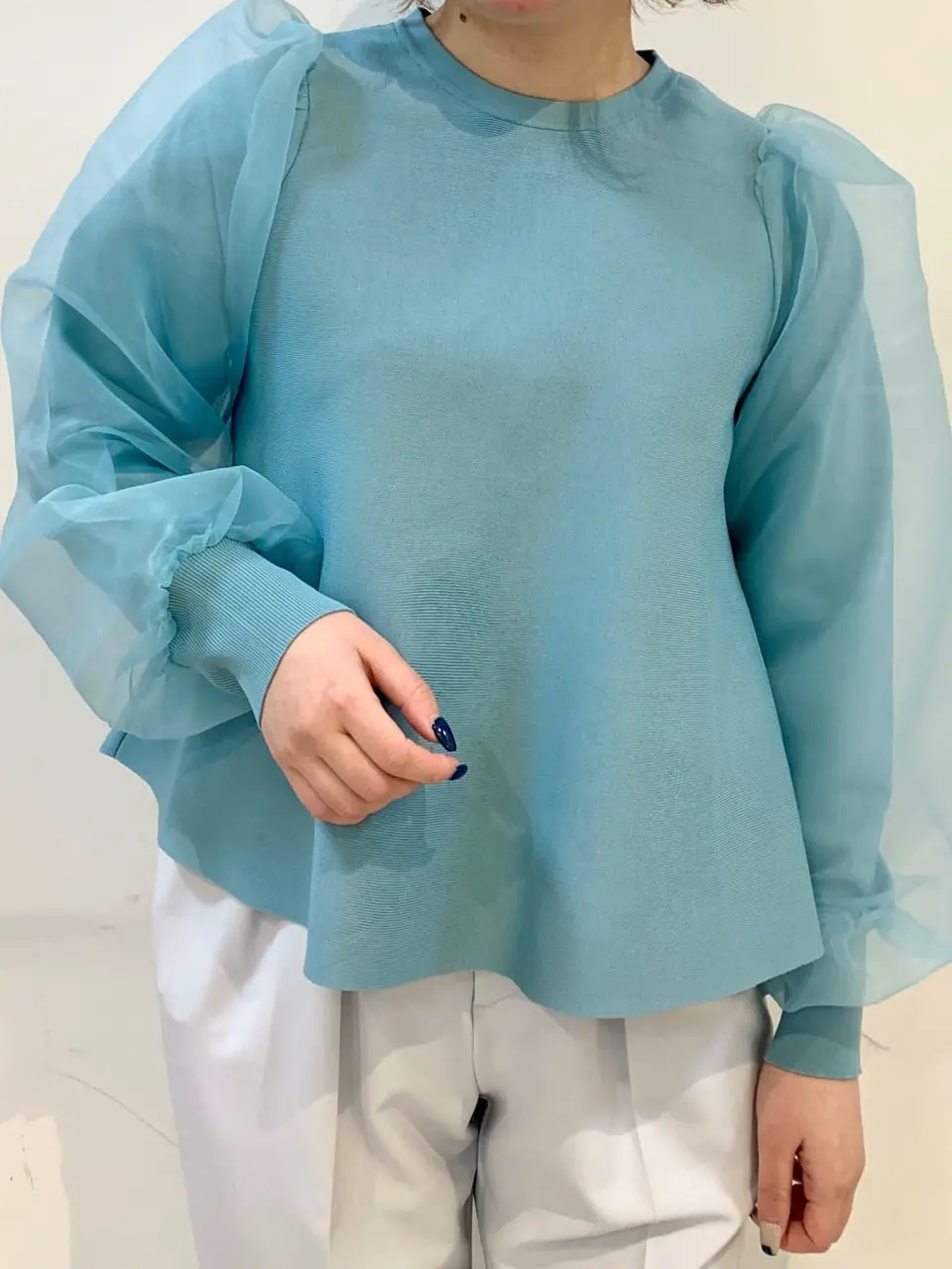 組曲 石井 コーディネート画像