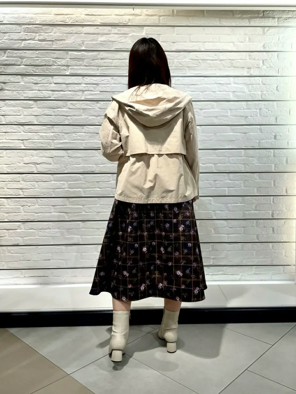 組曲 スタッフ コーディネート画像