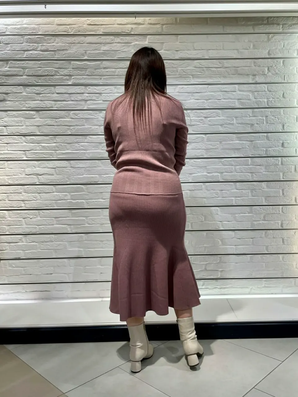 組曲 スタッフ コーディネート画像