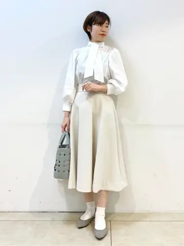 組曲 松田 コーディネート画像