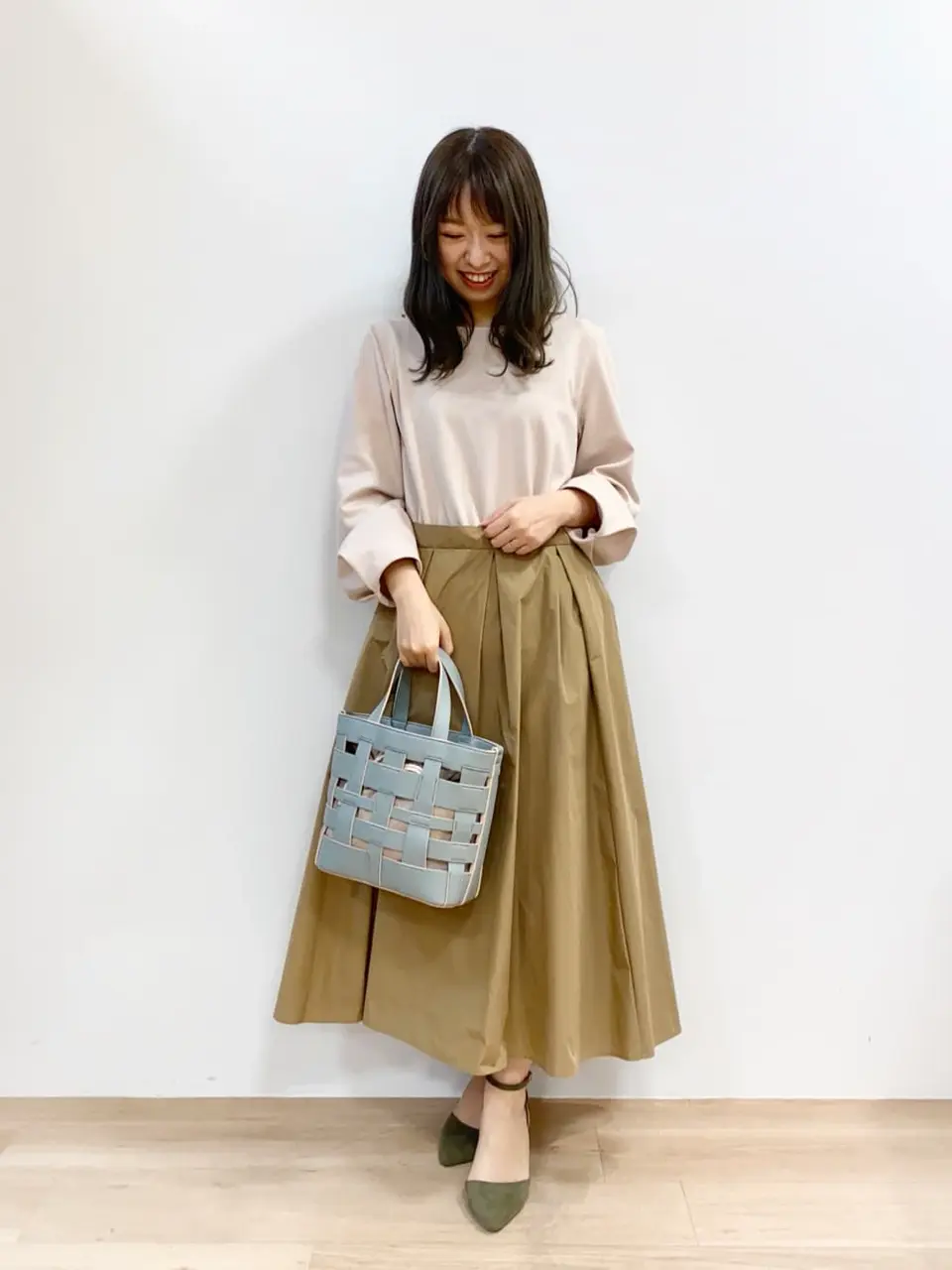 組曲 草木 コーディネート画像