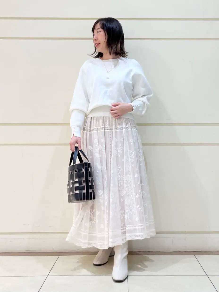 組曲 SAKAI コーディネート画像