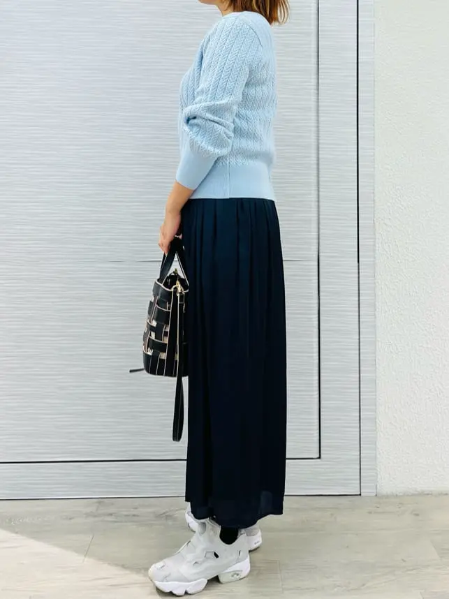 組曲 スタッフ コーディネート画像