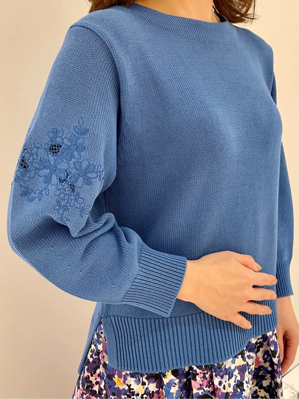 組曲 井上 コーディネート画像