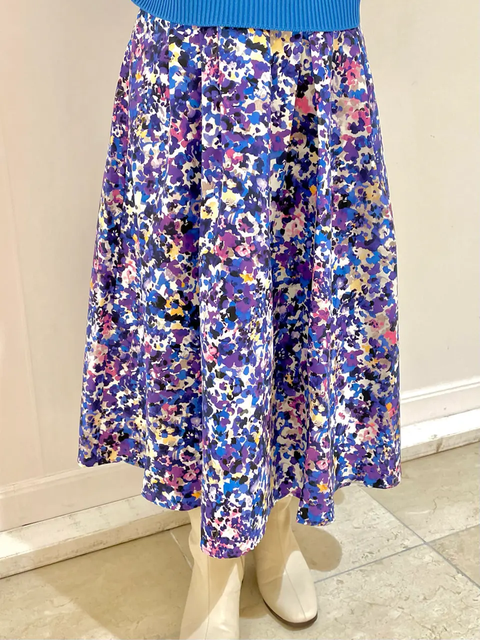 組曲 井上 コーディネート画像