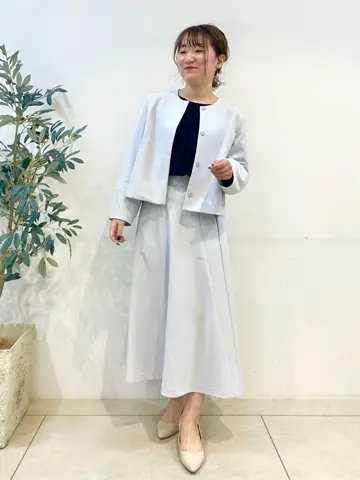 組曲 石井 コーディネート画像