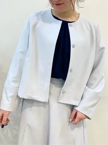 組曲 石井 コーディネート画像