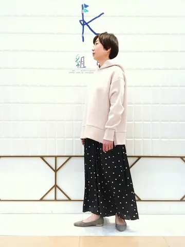 組曲 井上 コーディネート画像