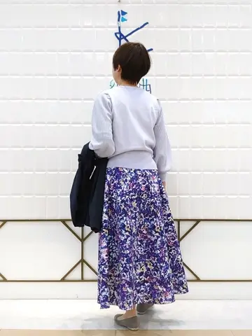 組曲 井上 コーディネート画像