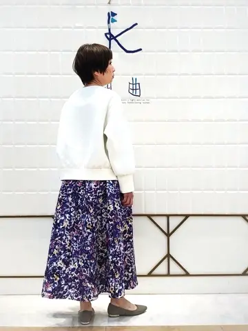 組曲 井上 コーディネート画像