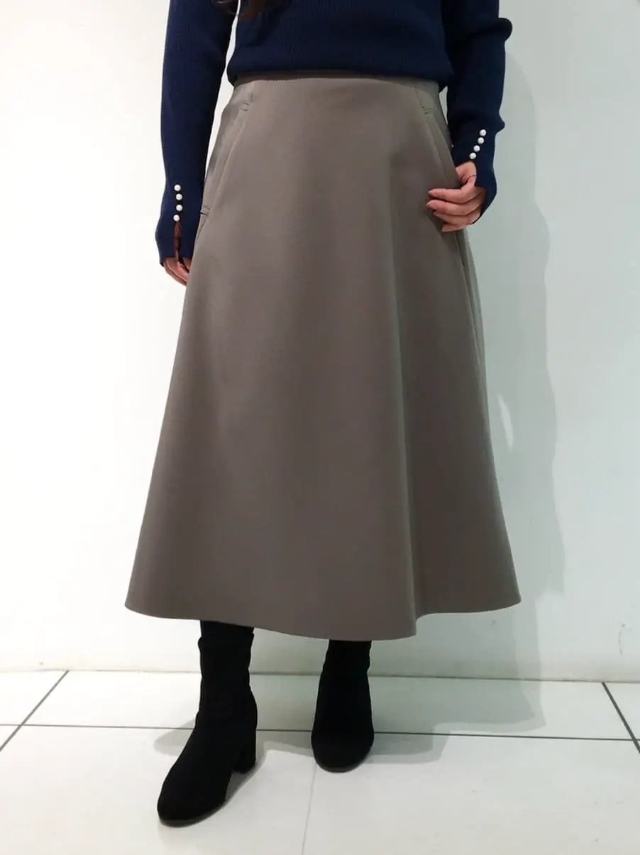 組曲 スタッフ コーディネート画像