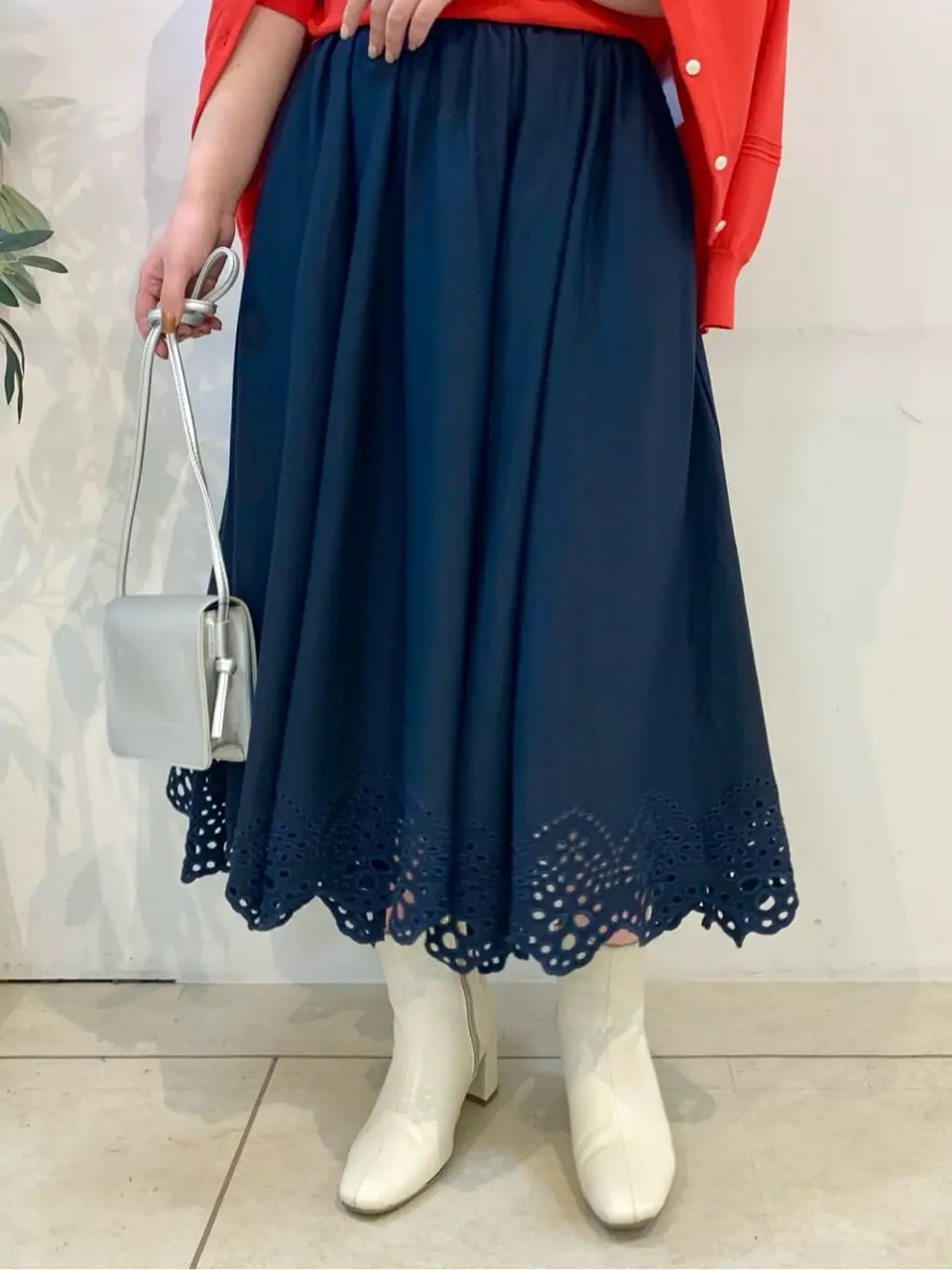 組曲 石井 コーディネート画像