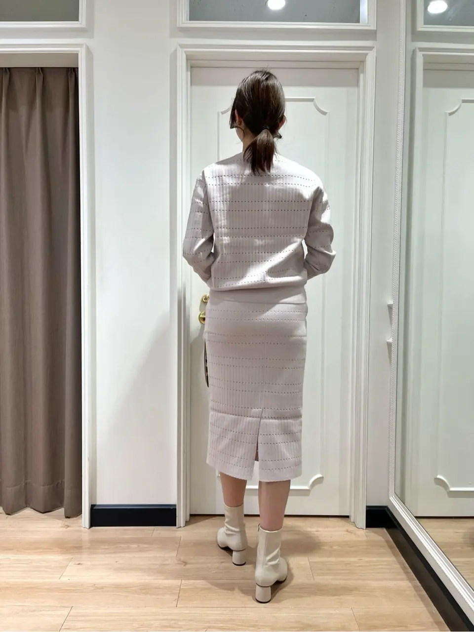 組曲 スタッフ コーディネート画像