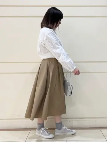 組曲 SAKAI コーディネート画像