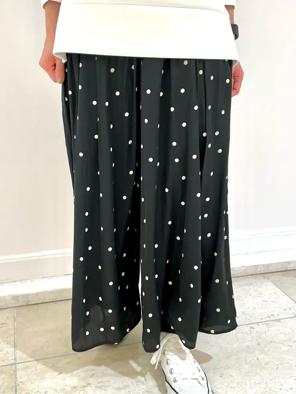 組曲 井上 コーディネート画像