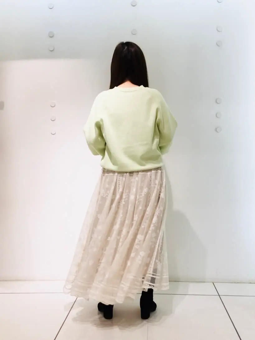 組曲 スタッフ コーディネート画像