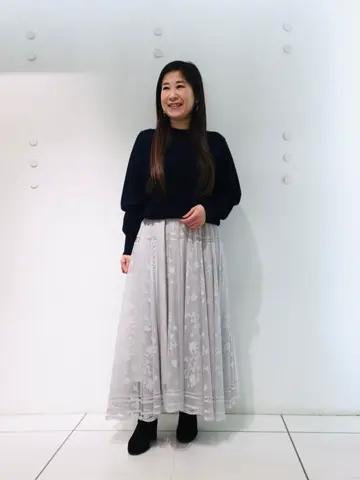 組曲 スタッフ コーディネート画像