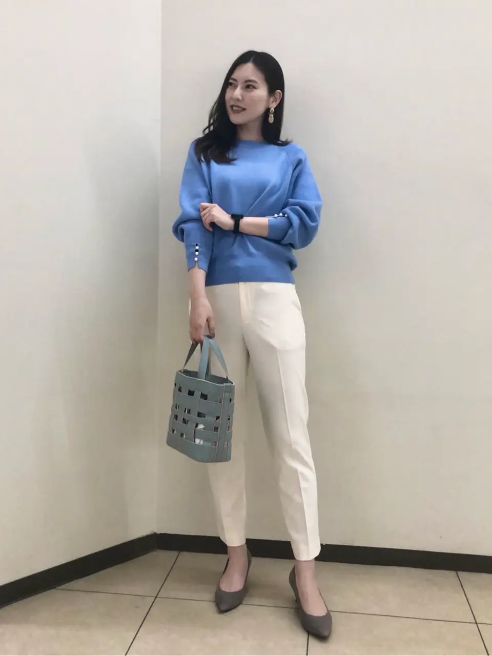 組曲 岩田 コーディネート画像