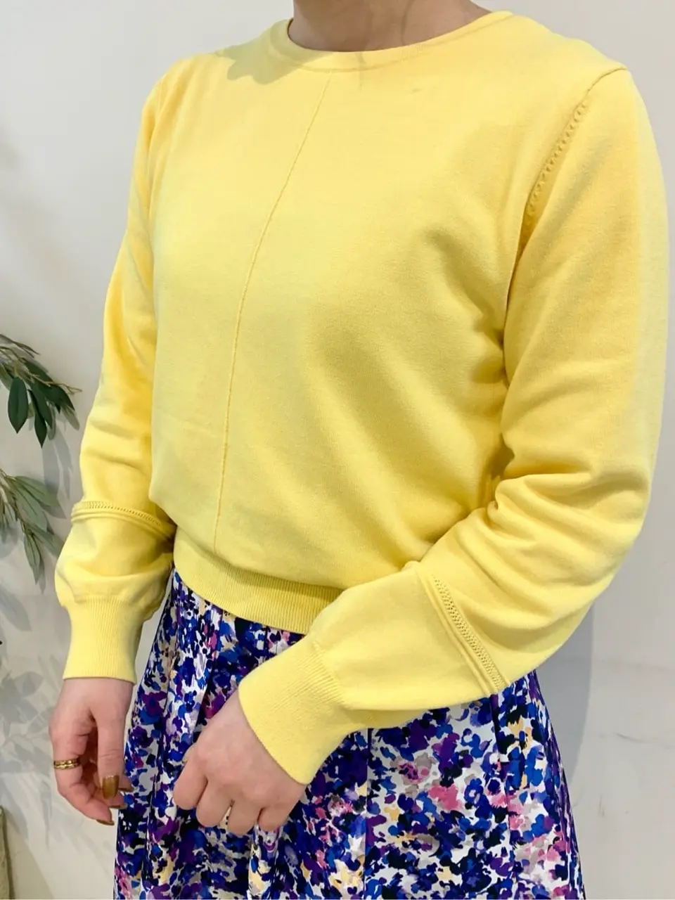 組曲 石井 コーディネート画像