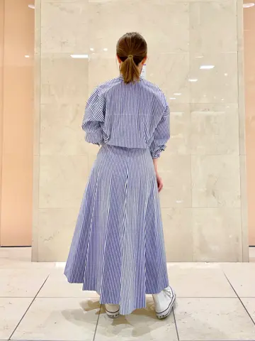 組曲 井上 コーディネート画像