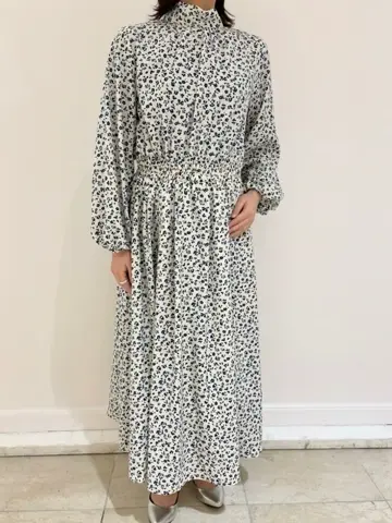 組曲 井上 コーディネート画像