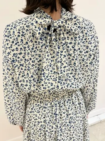 組曲 井上 コーディネート画像