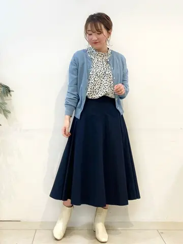 組曲 石井 コーディネート画像