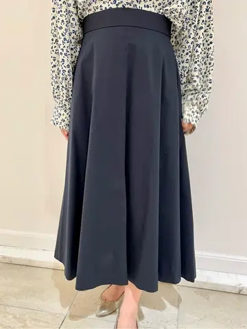 組曲 井上 コーディネート画像