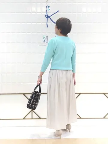 組曲 井上 コーディネート画像