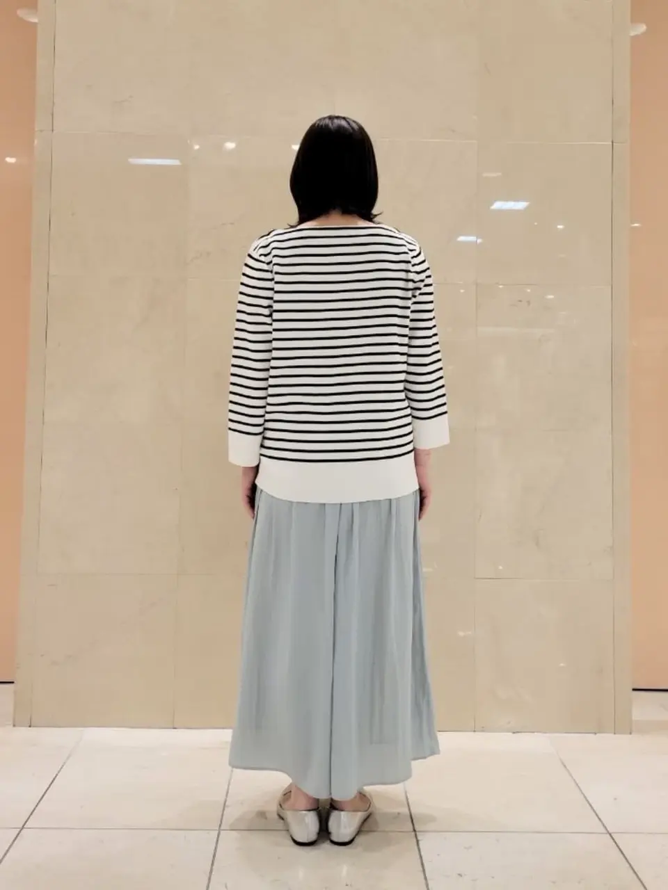 組曲 井上 コーディネート画像