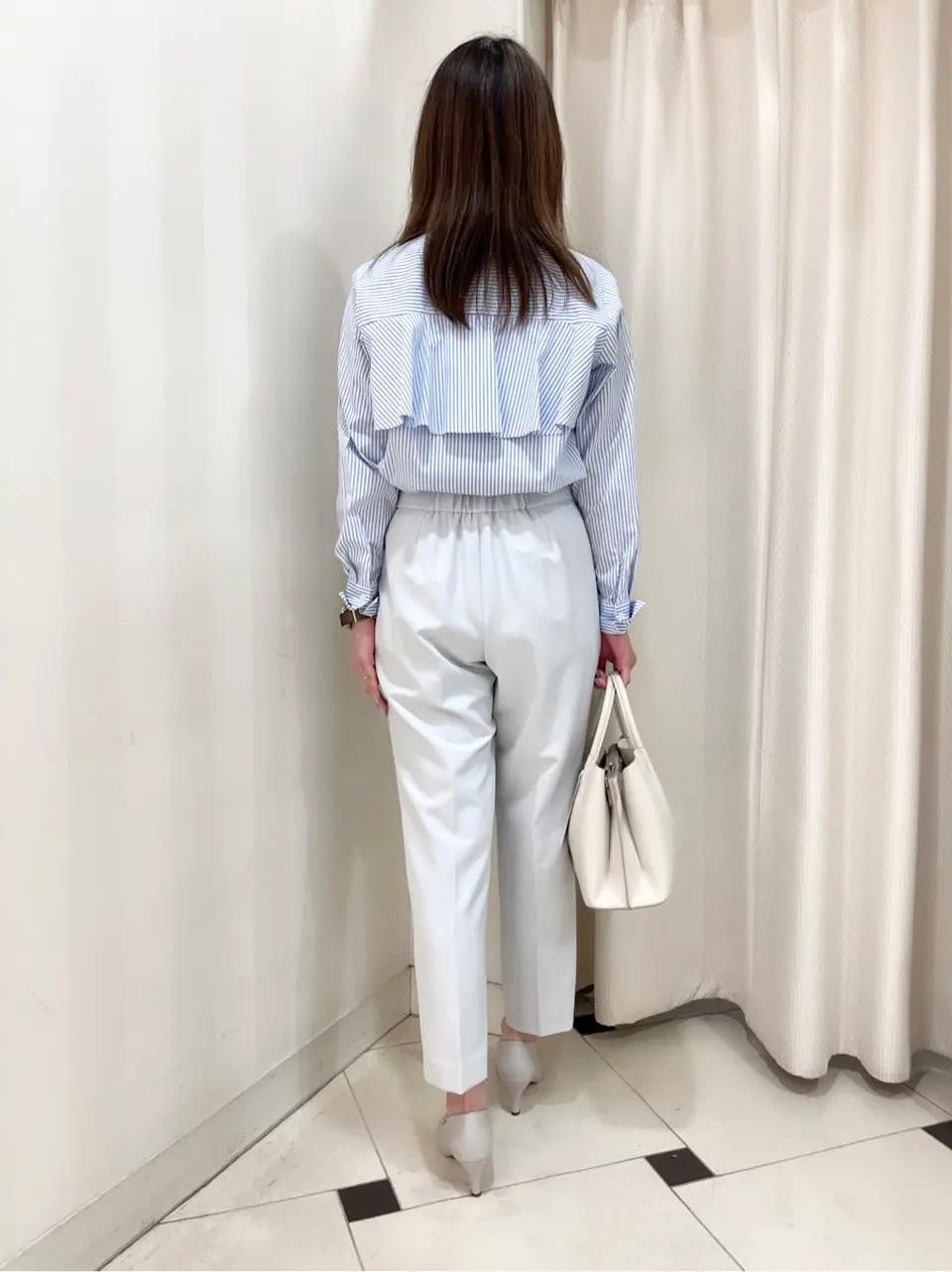 組曲 金井 コーディネート画像