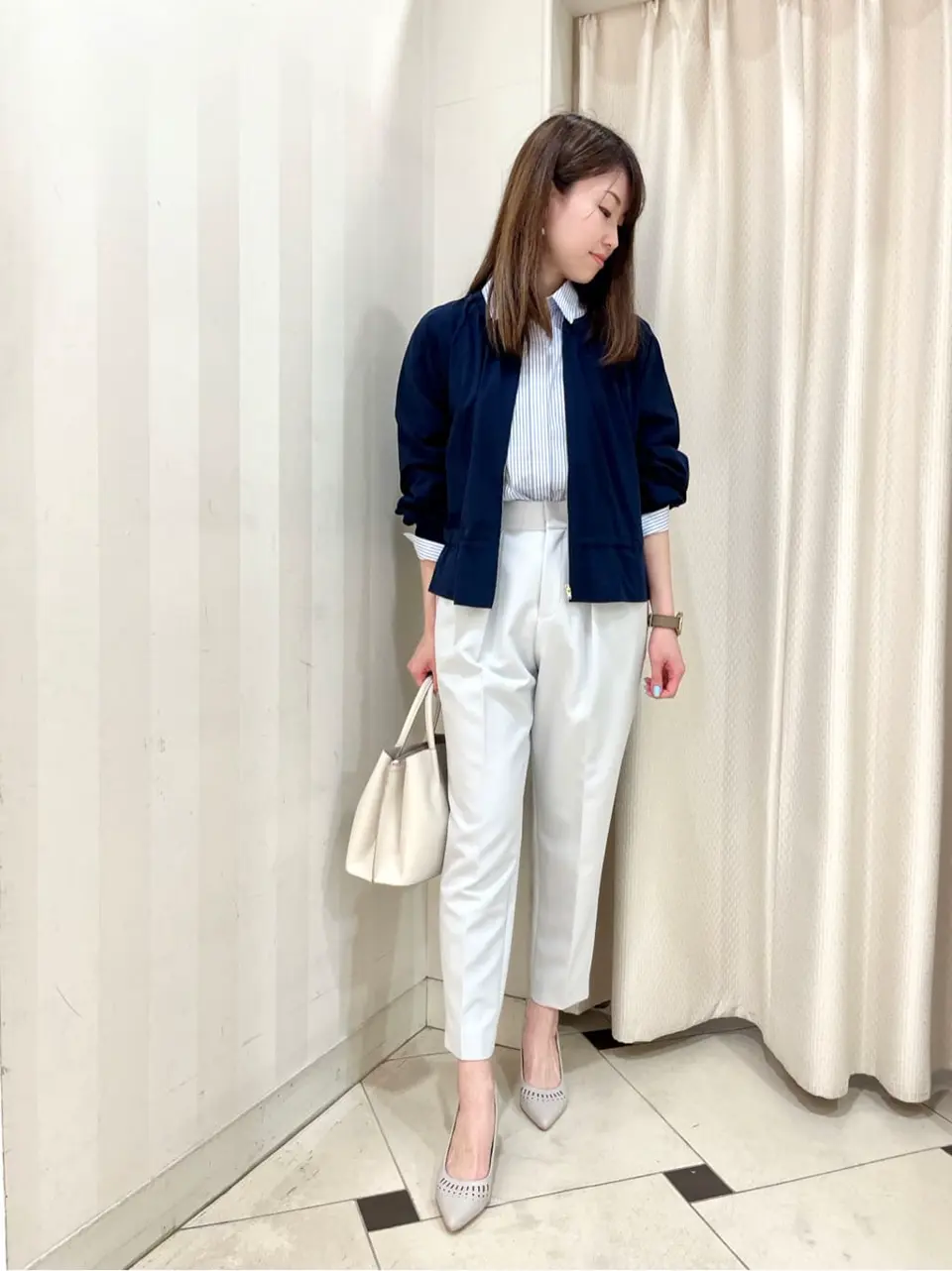 組曲 金井 コーディネート画像