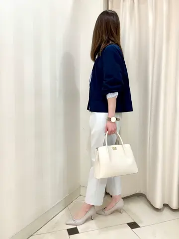 組曲 金井 コーディネート画像