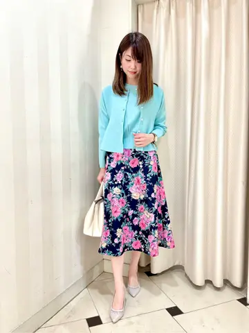 組曲 金井 コーディネート画像