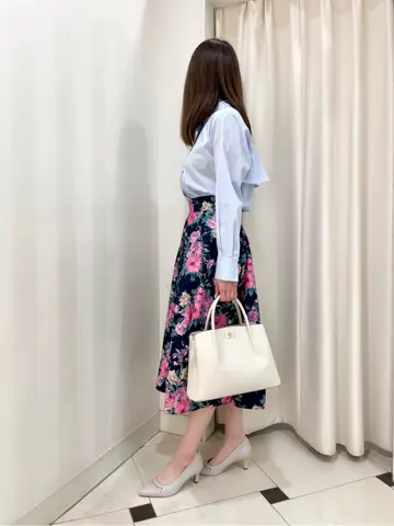 組曲 金井 コーディネート画像