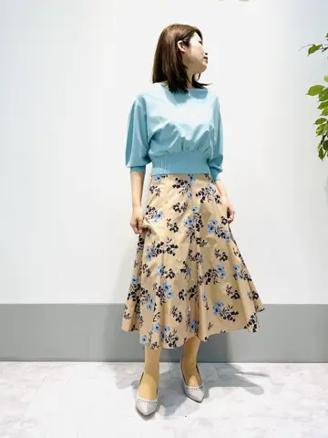 組曲 岡本 コーディネート画像