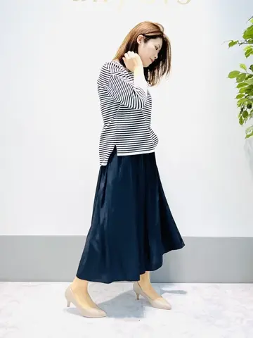 組曲 岡本 コーディネート画像