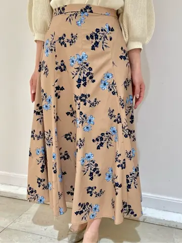 組曲 井上 コーディネート画像