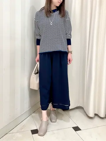 組曲 金井 コーディネート画像