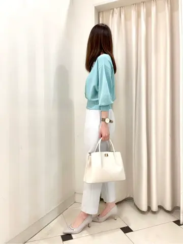 組曲 金井 コーディネート画像